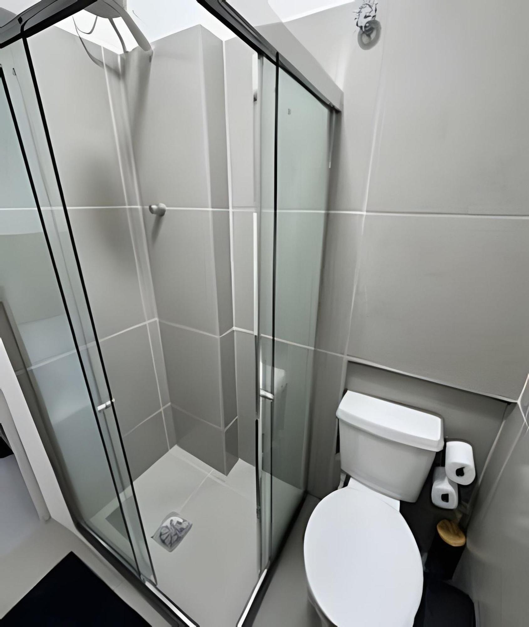 One-Bedroom Apartment Non-Smoking